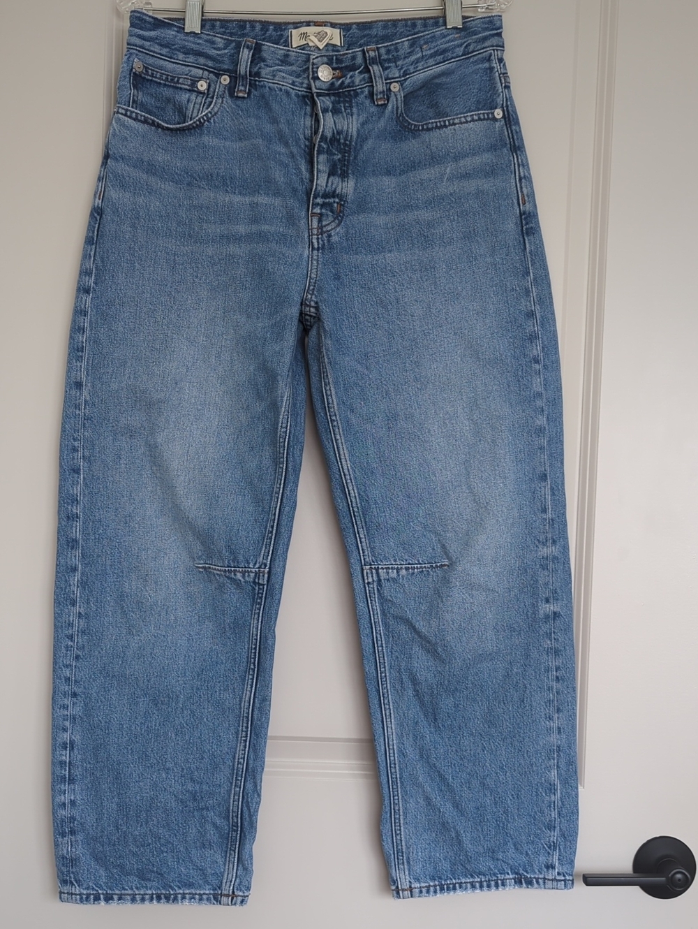 Madewell Darted Barrel-Leg Light Distressed, Button Fly Size 26